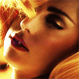 /album/la-chameleon/a5-gif1/